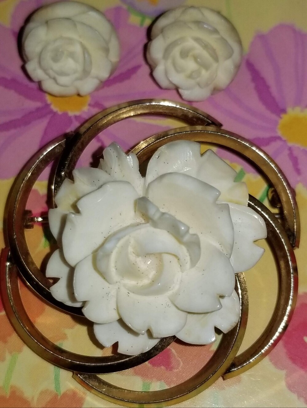 Vintage Van Dell 12K Gold Filled Carved Faux Ivory Rose Brooch and Earring Set